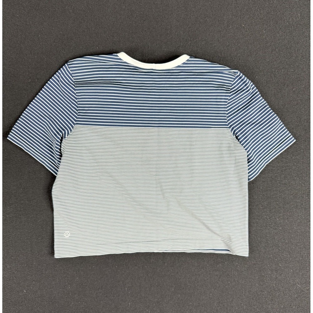 Lululemon Seamless Classic Fit Mariner Stripe Cropped T-Shirt Top Sz M Club Blue - Picture 9 of 13
